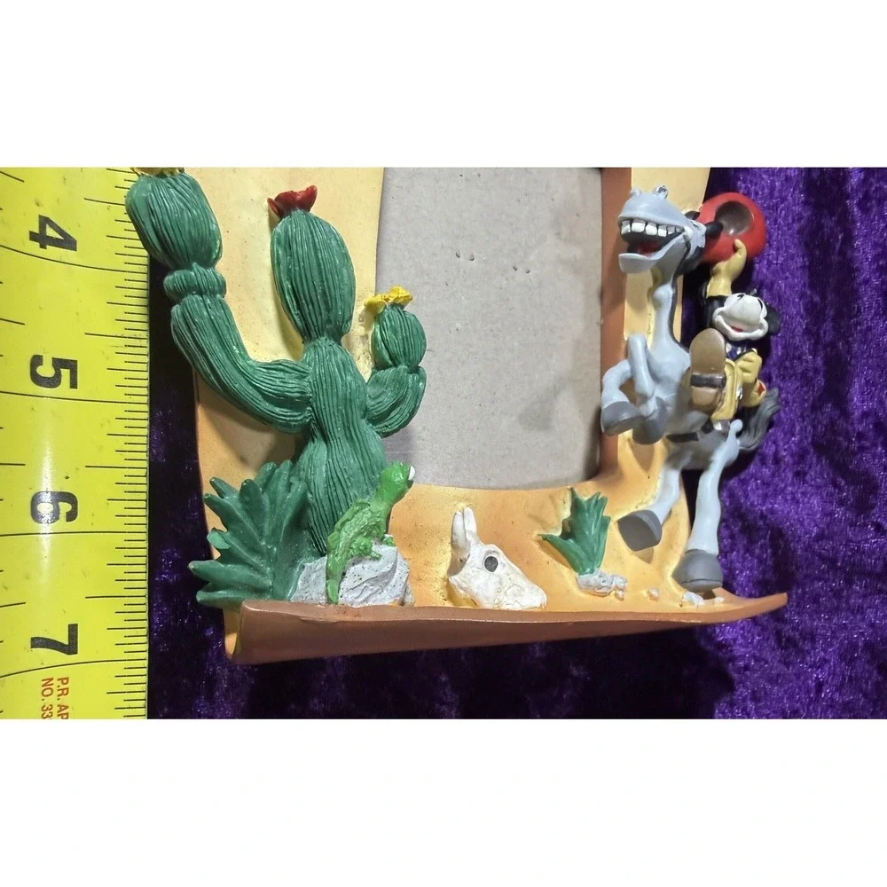 Mickey Mouse 3D Frame Wanted Cowboy Western‎ Desert Southwestern Scene